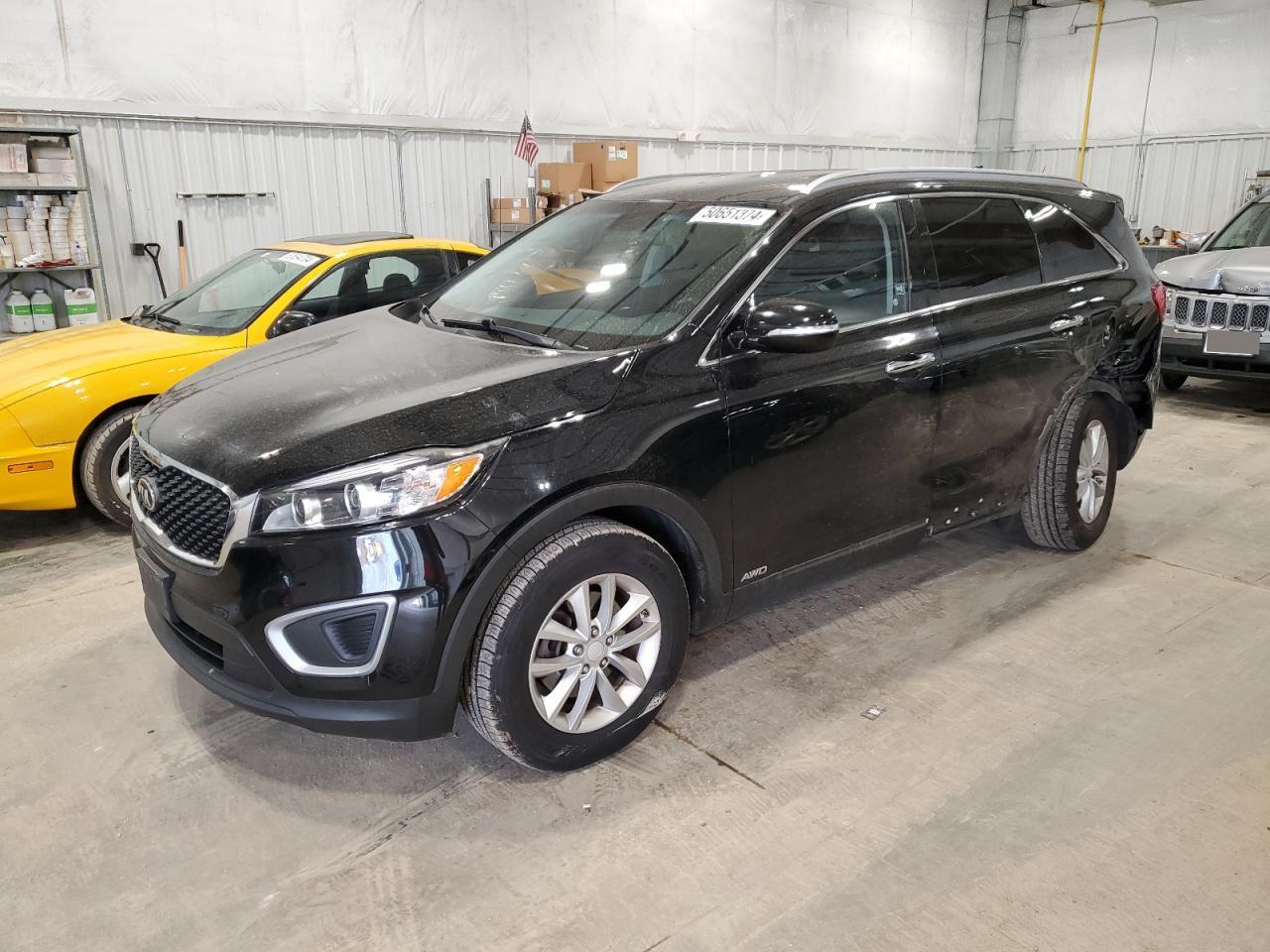 KIA SORENTO LX 2017