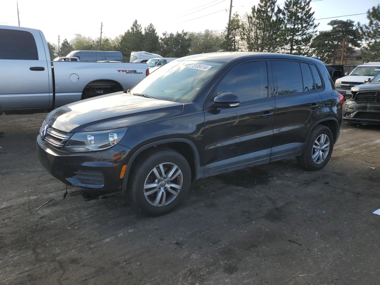 VOLKSWAGEN TIGUAN 2013