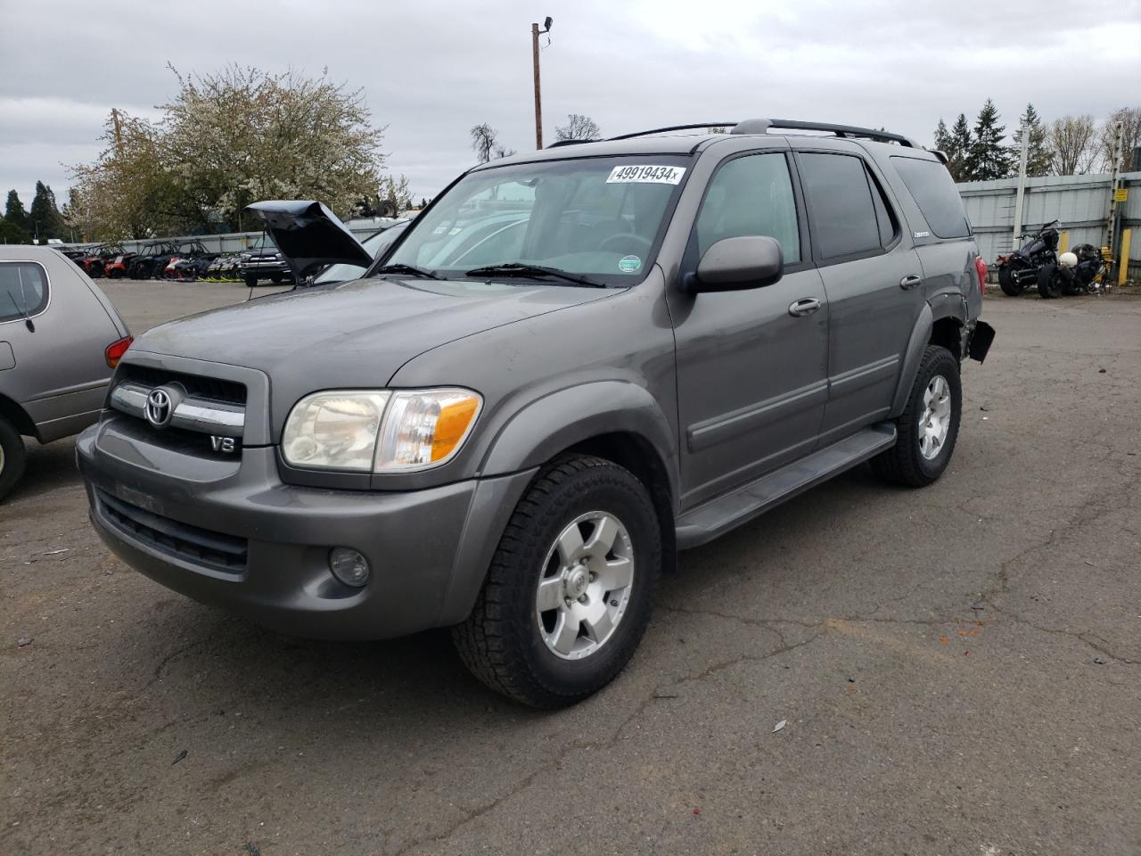 Toyota Sequoia 2005