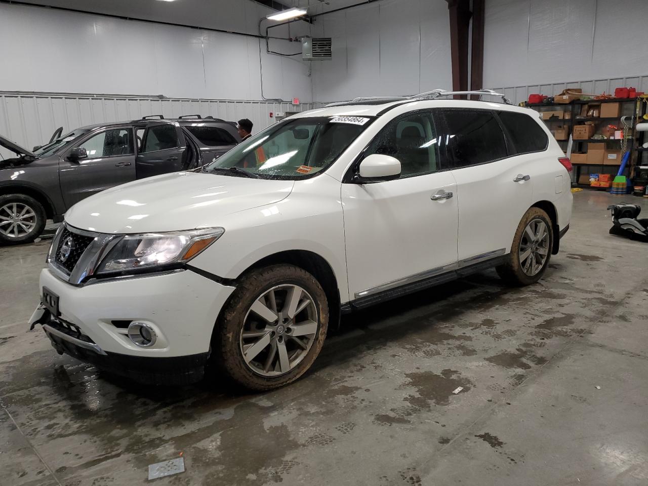 NISSAN PATHFINDER 2014