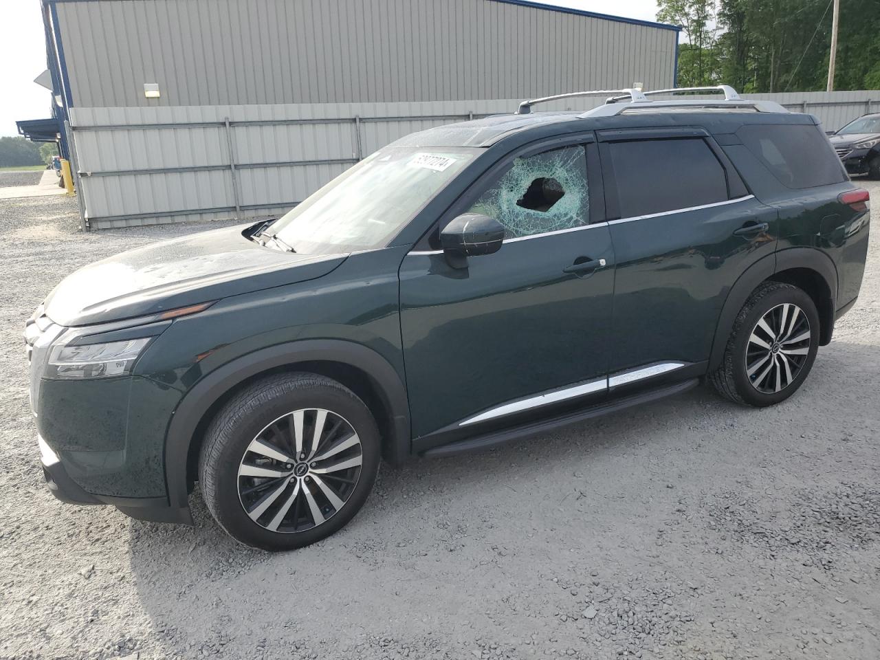 NISSAN PATHFINDER 2023