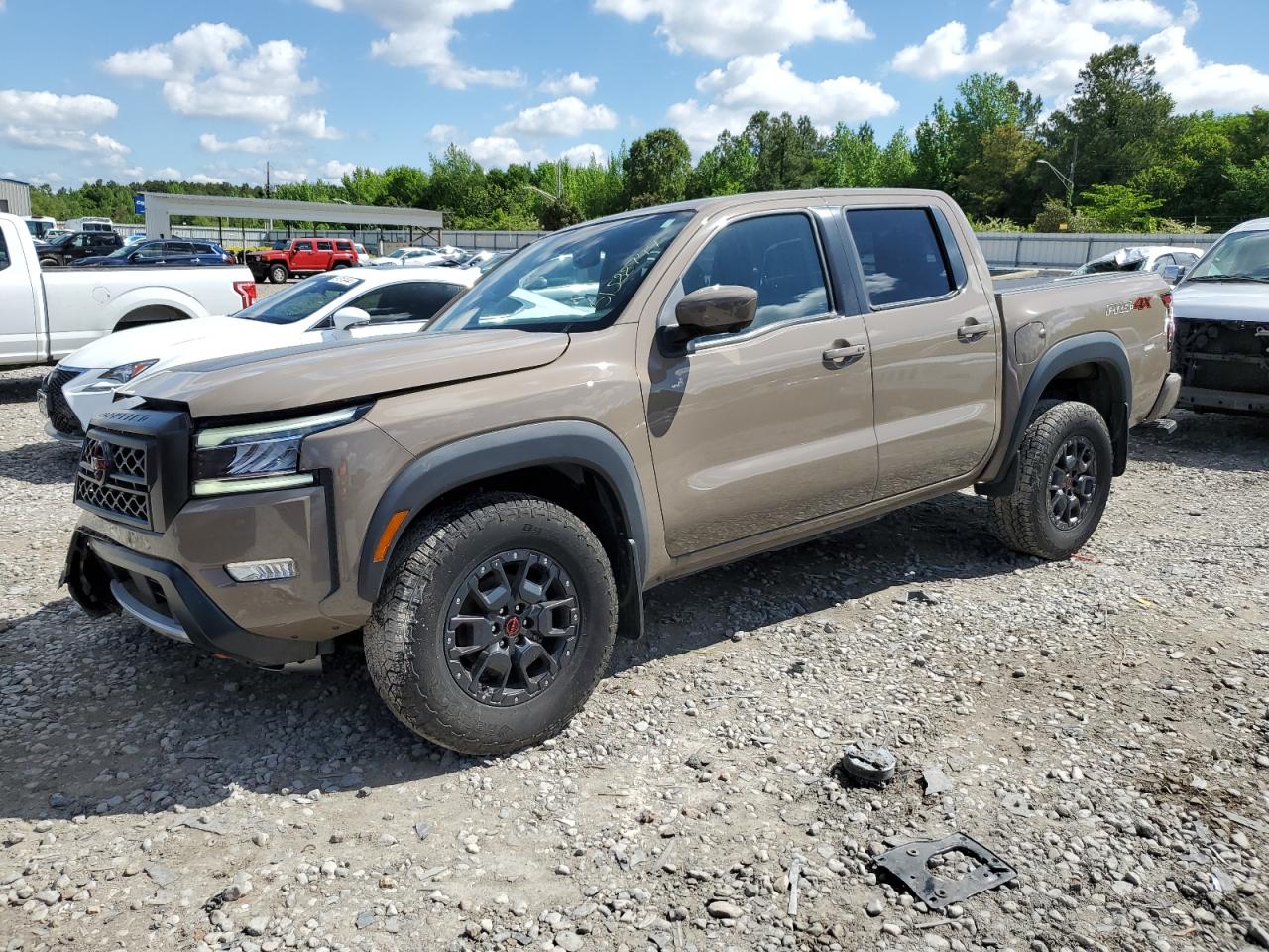 NISSAN FRONTIER 2022
