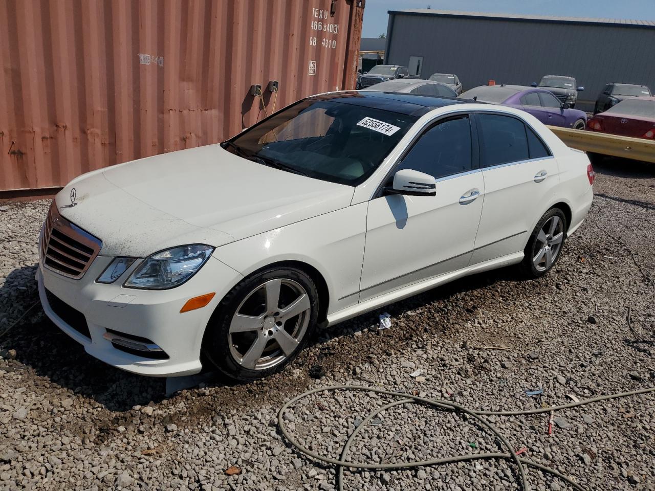 Mercedes-benz E-class 2011