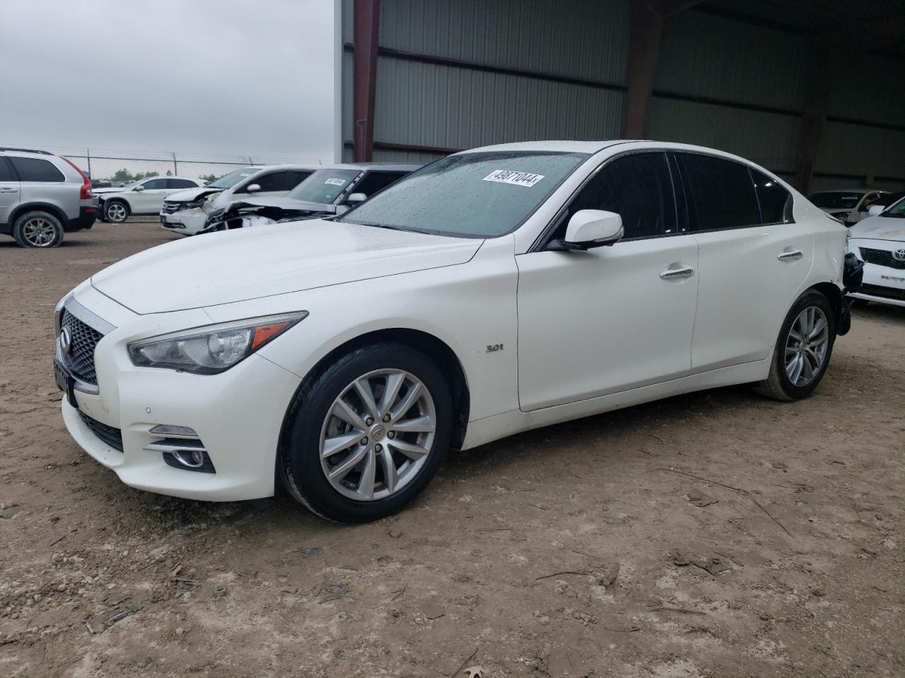 Infiniti Q50 2016
