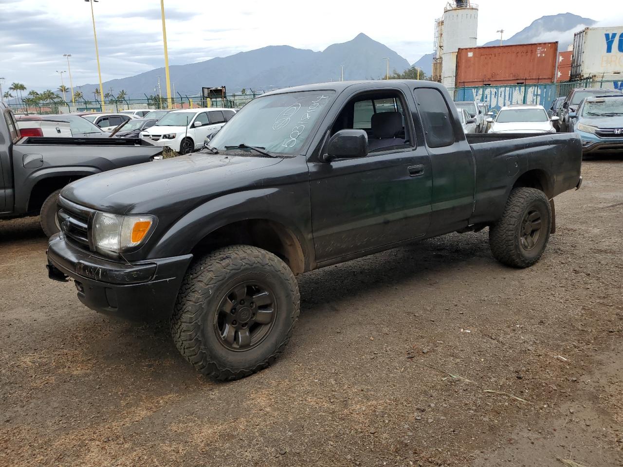 TOYOTA TACOMA 2000