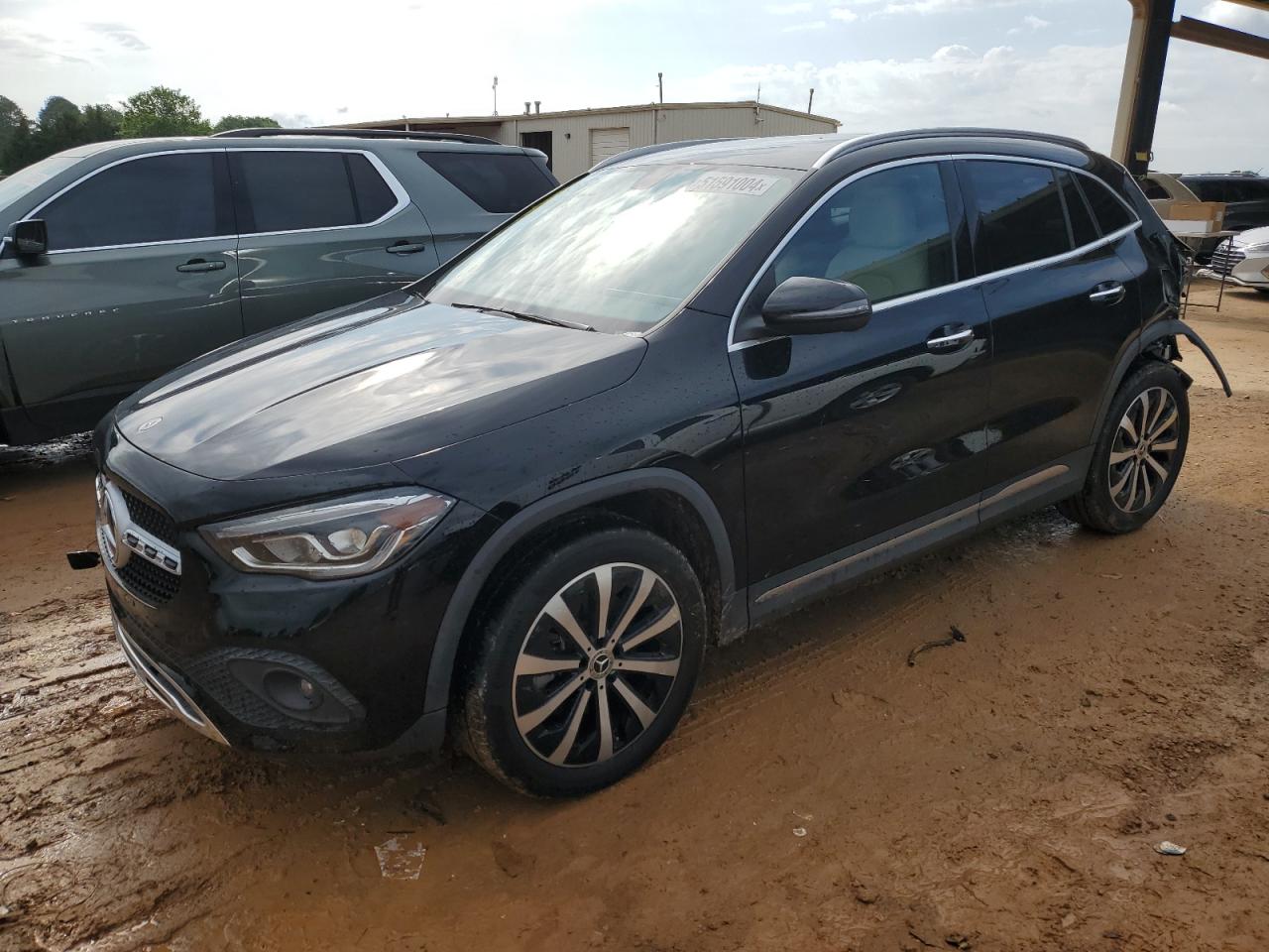 MERCEDES-BENZ GLA-CLASS 2022