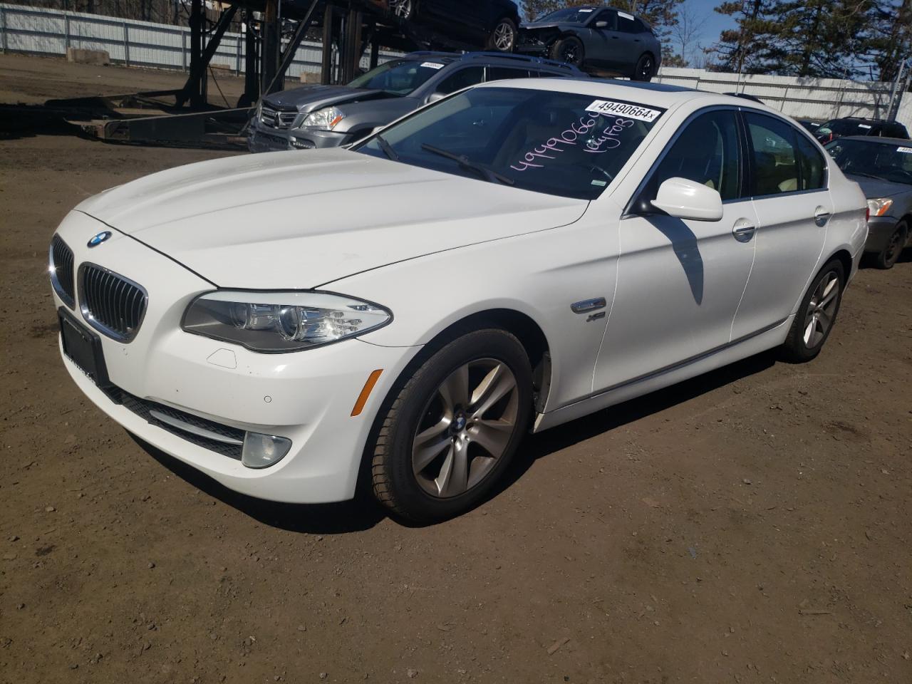 BMW 5 SERIES 2012