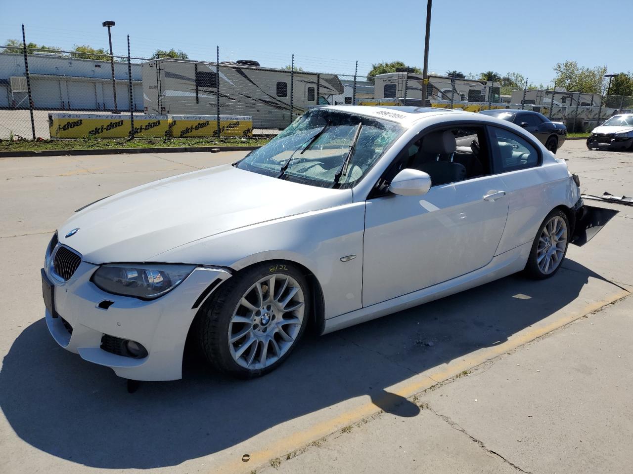 BMW 3 SERIES 2013
