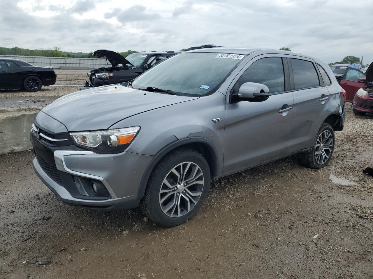 MITSUBISHI OUTLANDER 2018