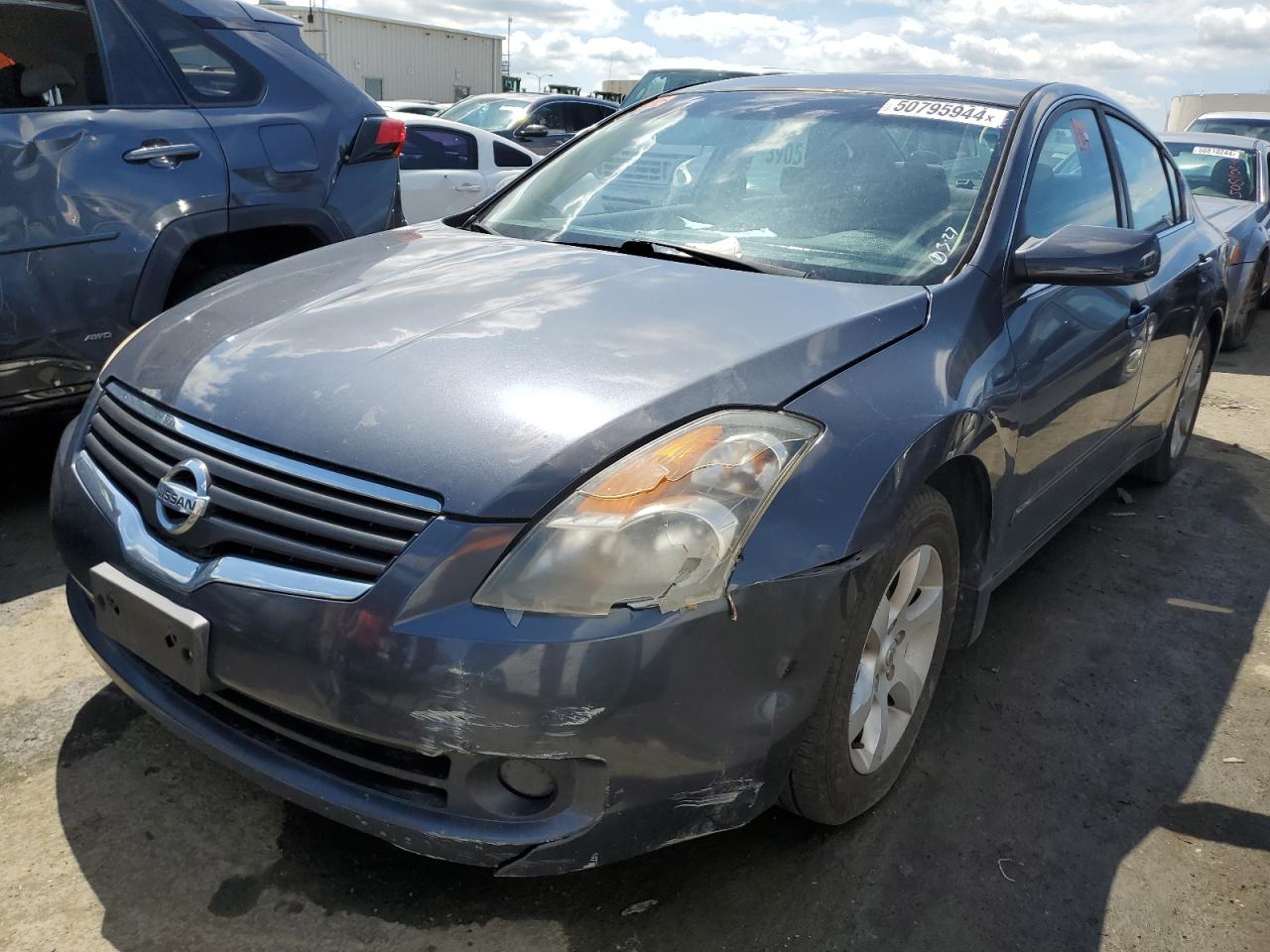 Nissan Altima 2009