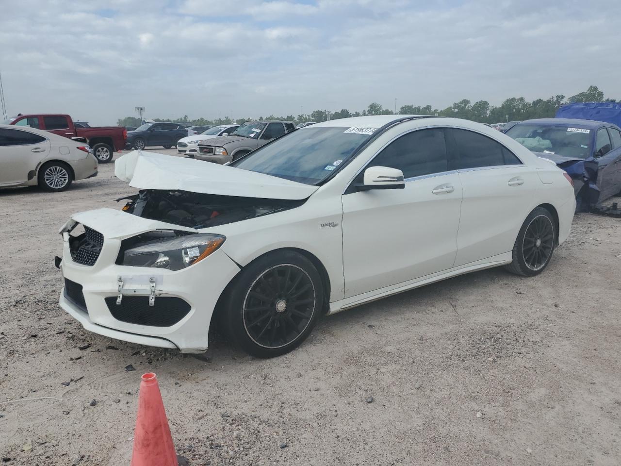 MERCEDES-BENZ CLA-CLASS 2015
