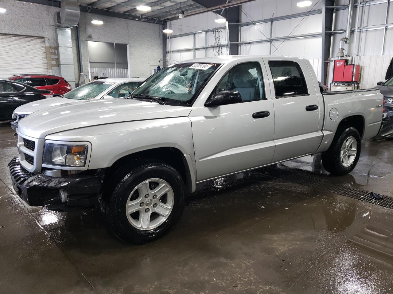 DODGE DAKOTA 2011