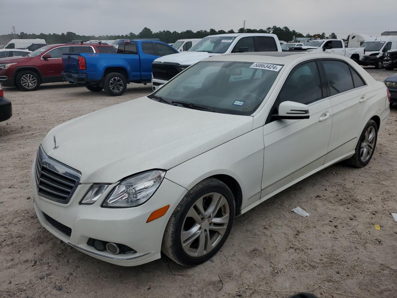 Mercedes-benz E-class 2011