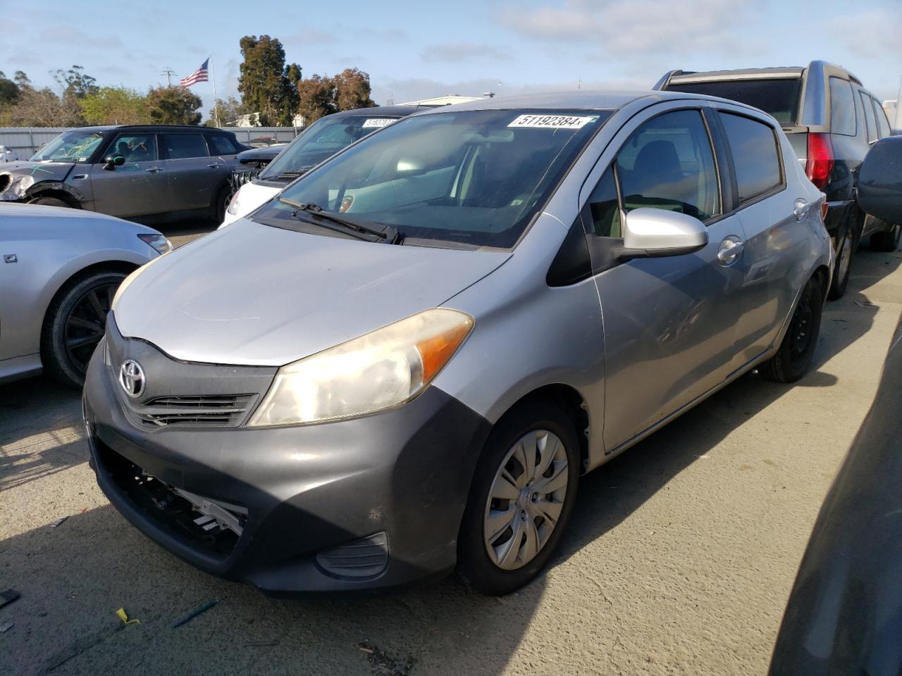 TOYOTA YARIS 2012
