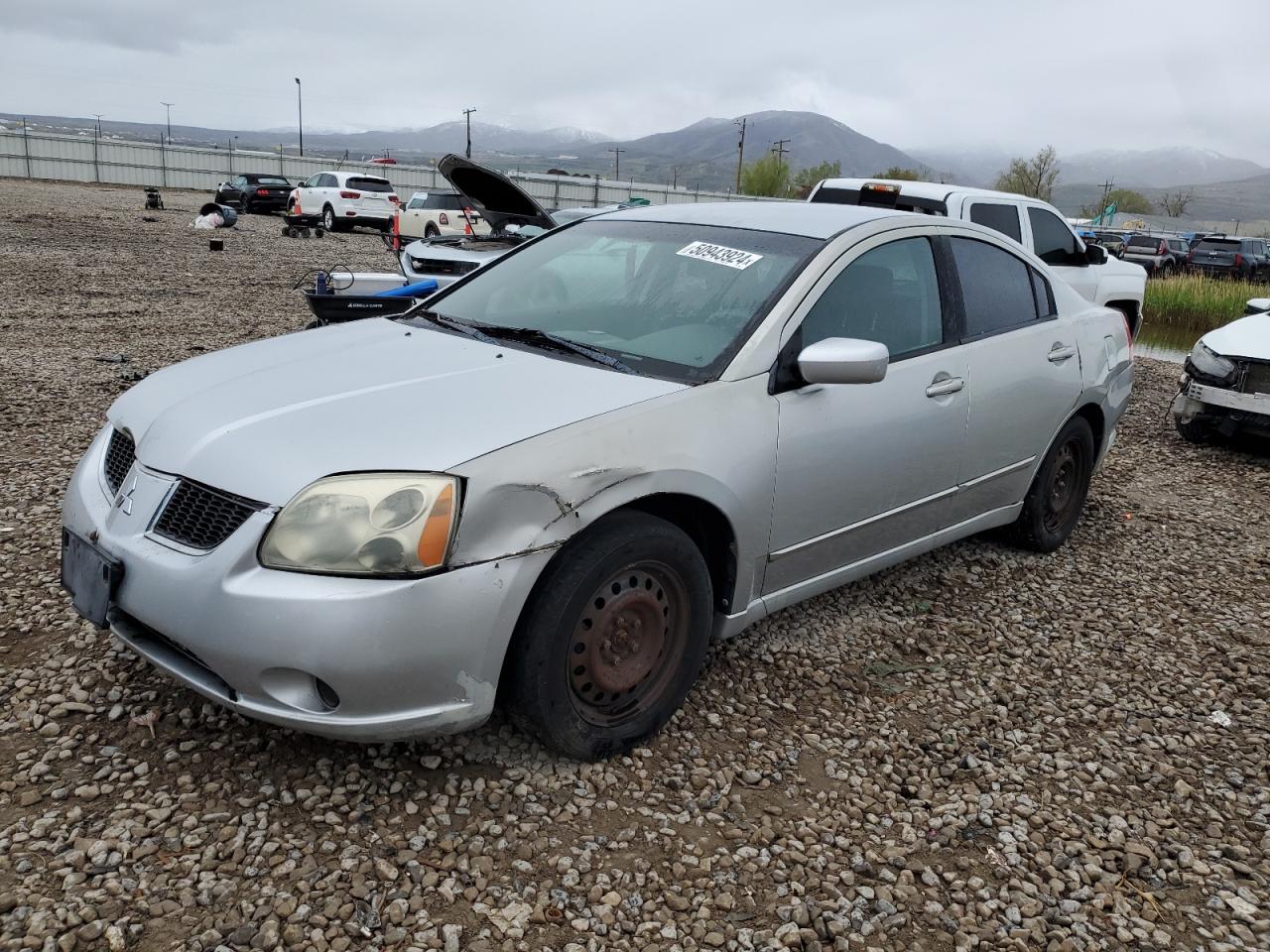 MITSUBISHI GALANT ES 2005