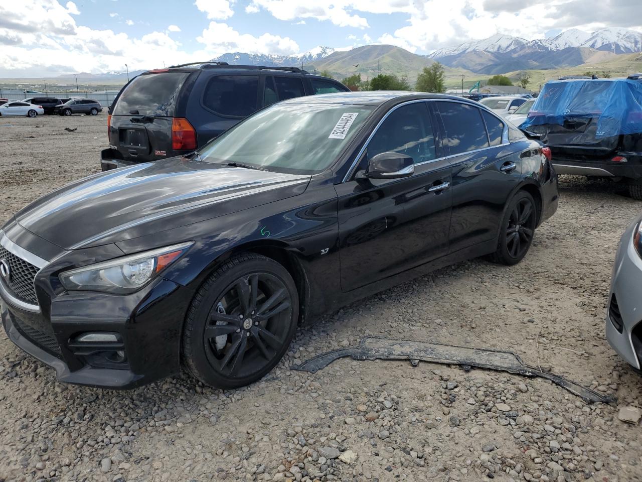 INFINITI Q50 BASE 2015