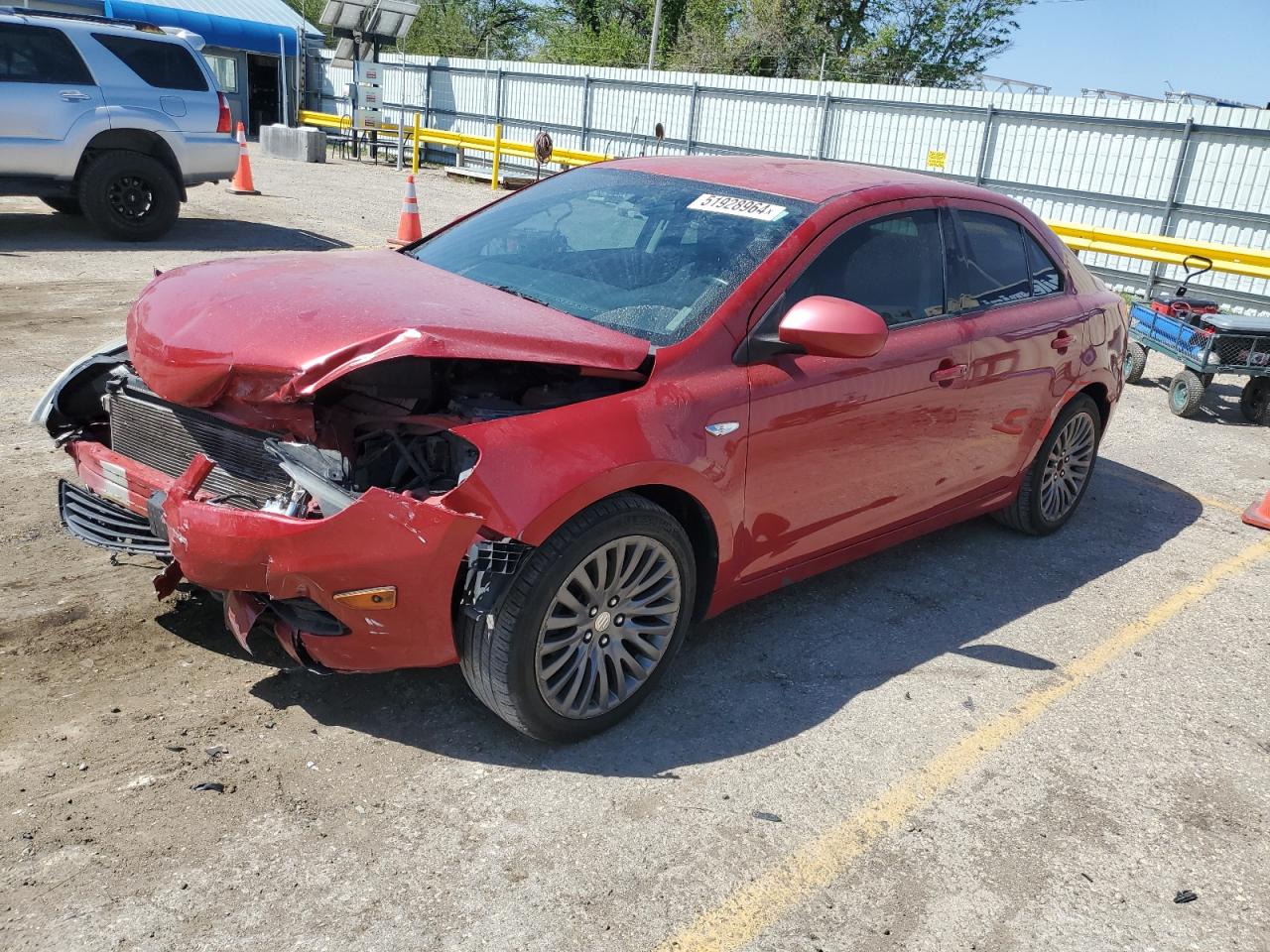 SUZUKI KIZASHI SE 2012