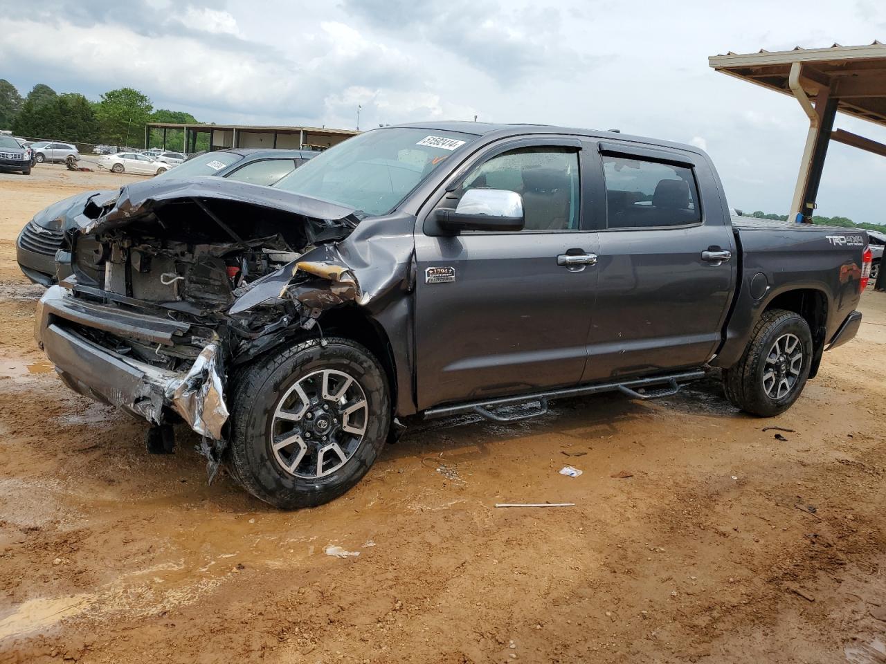 TOYOTA TUNDRA 2020