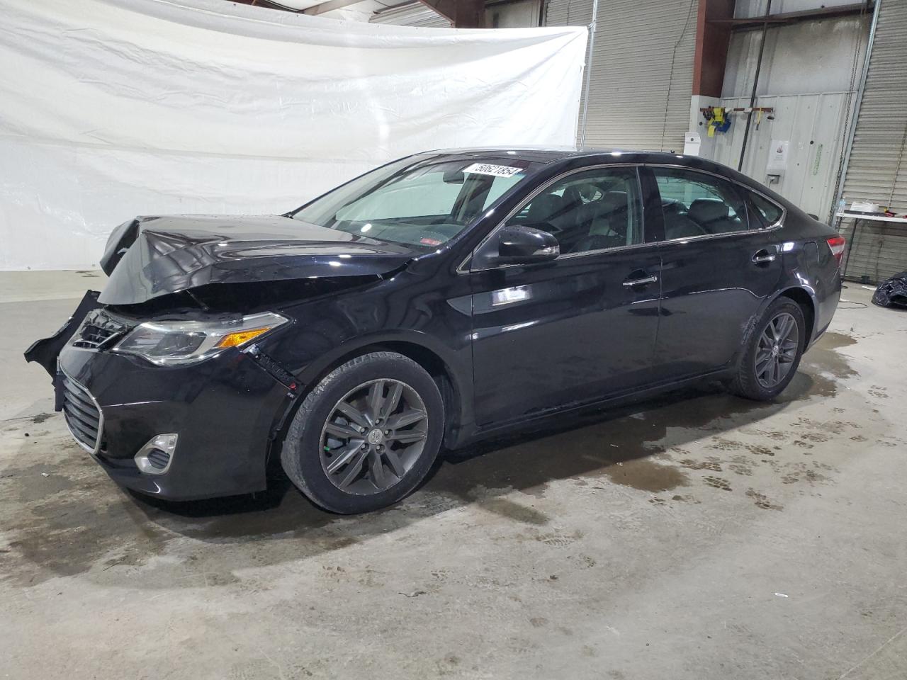 Toyota Avalon 2015
