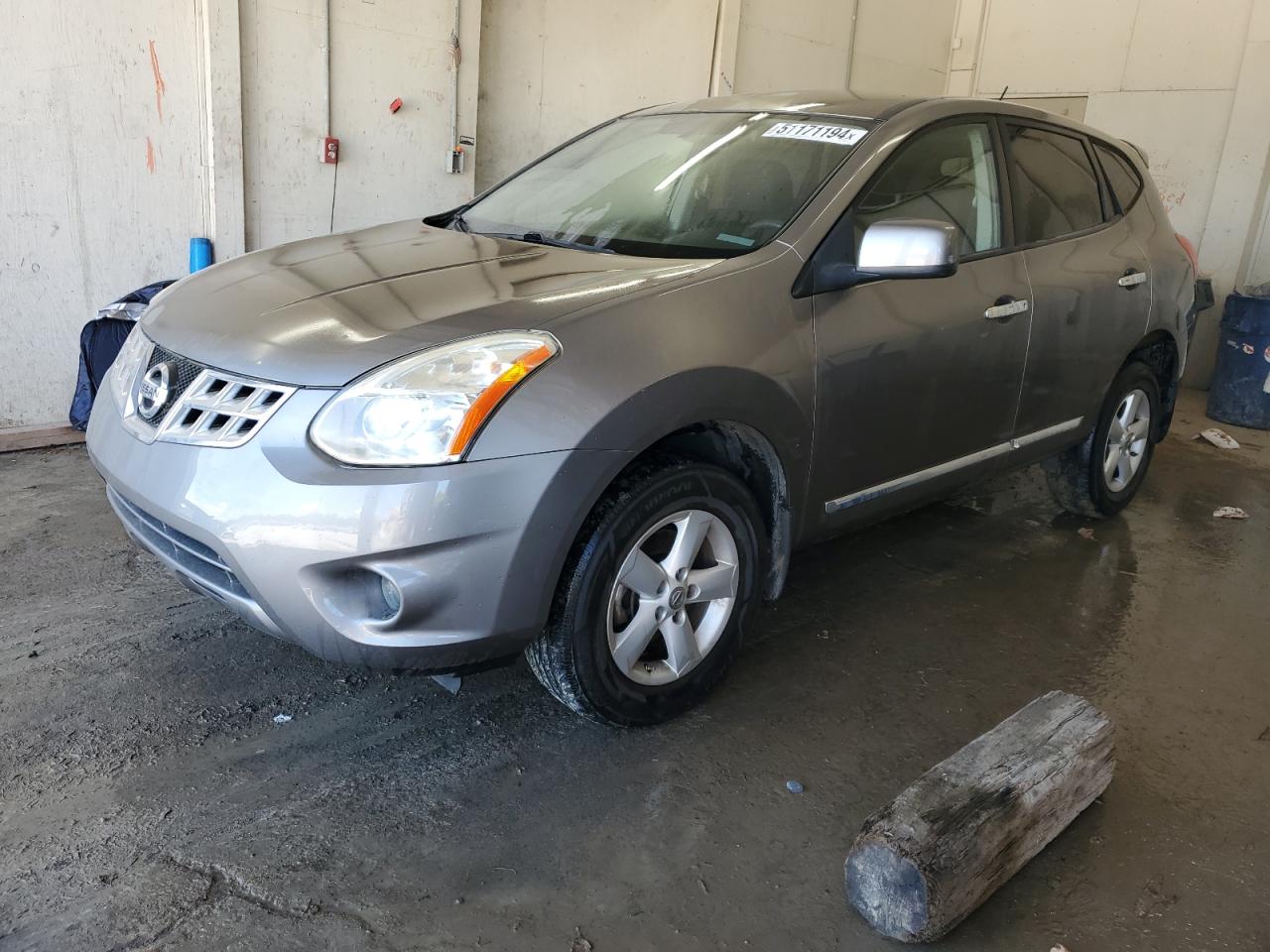 Nissan Rogue sport 2013