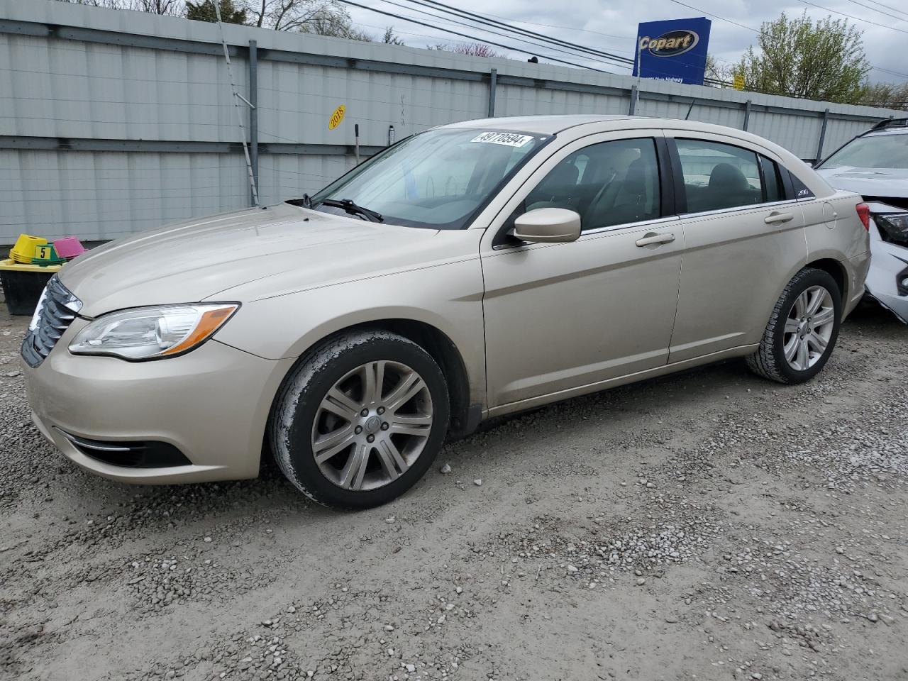 CHRYSLER 200 2013