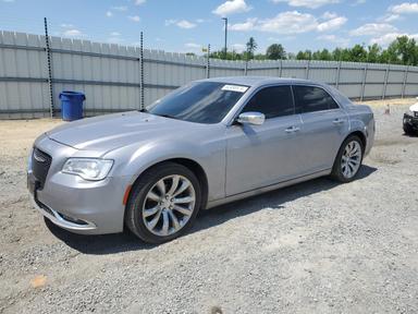 Chrysler 300 2017