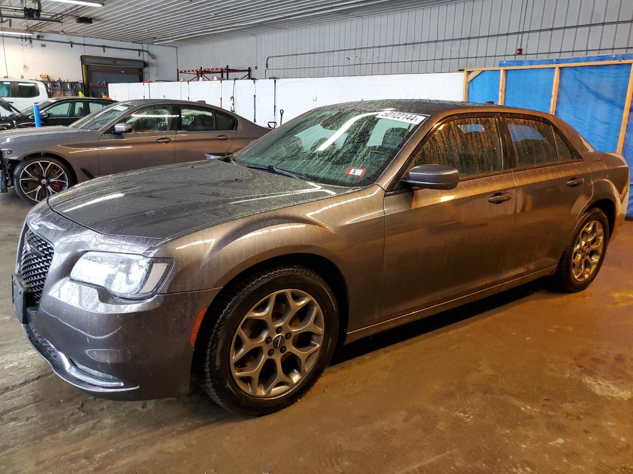 CHRYSLER 300 2015