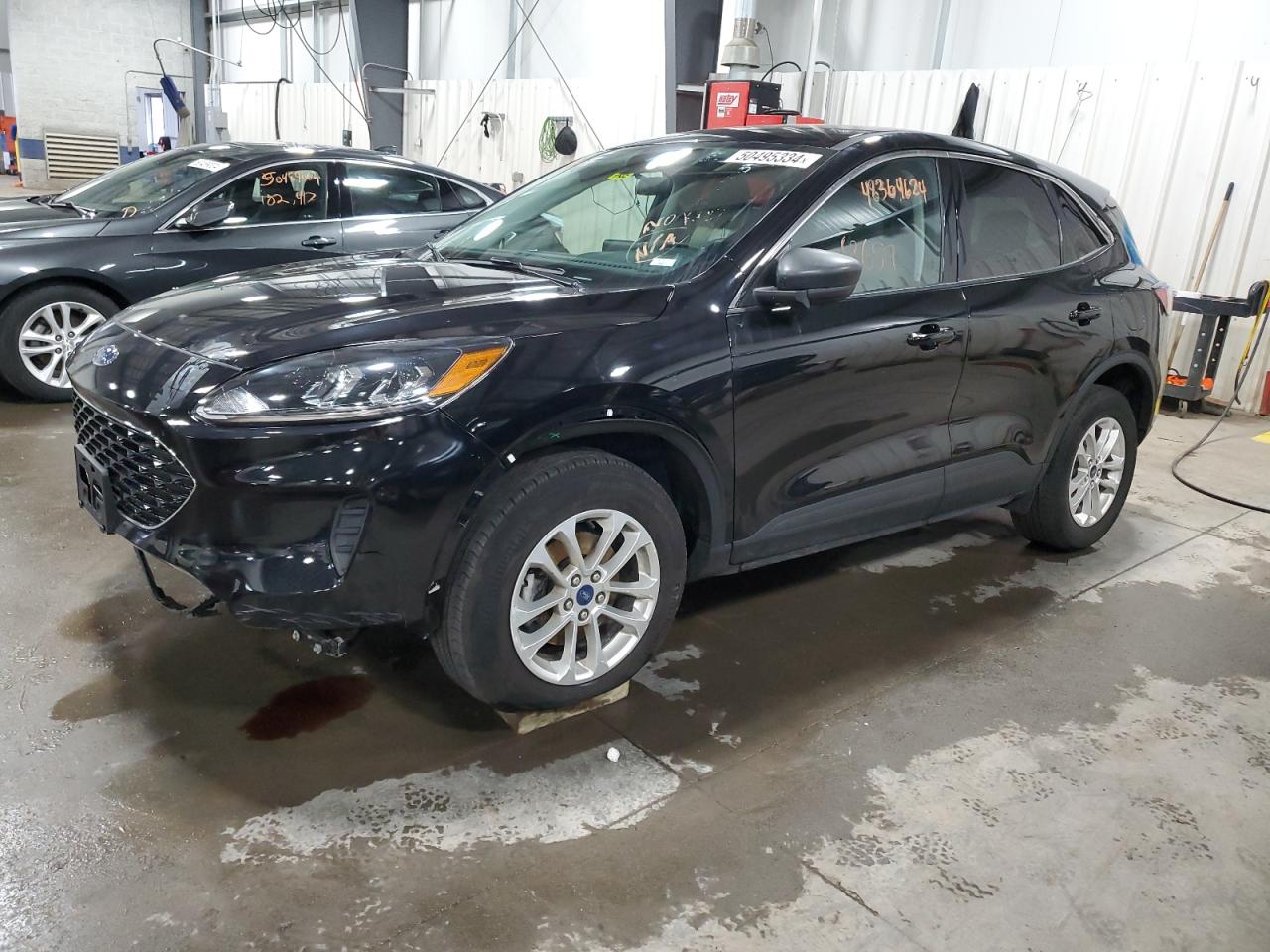 FORD ESCAPE SE 2022