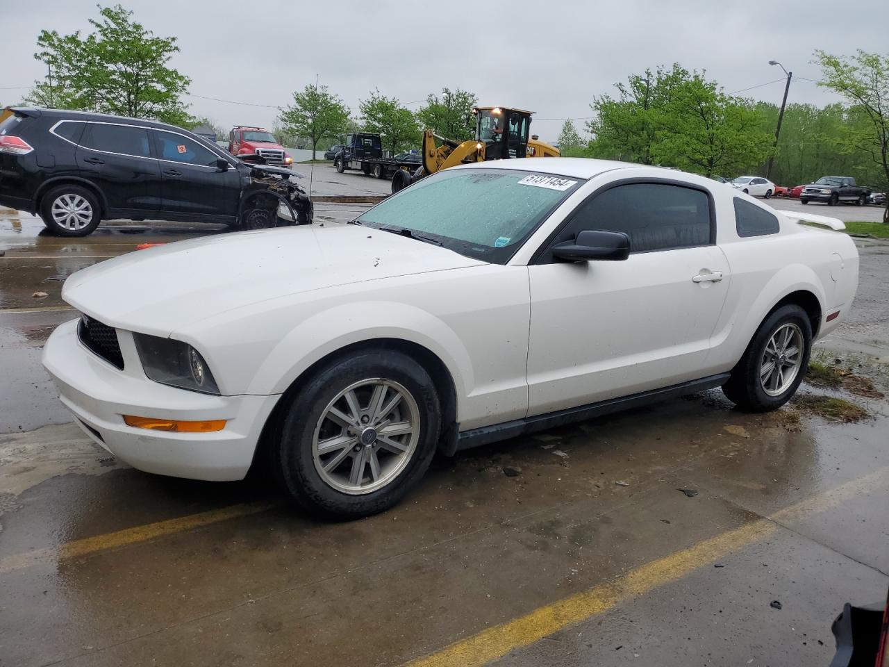 FORD MUSTANG 2005
