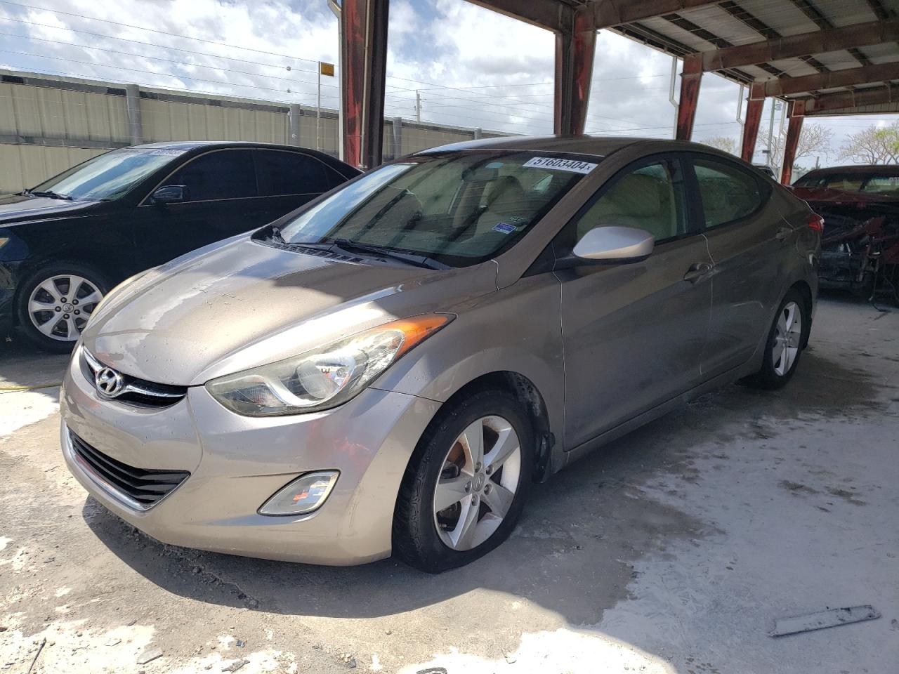 Hyundai Elantra 2013