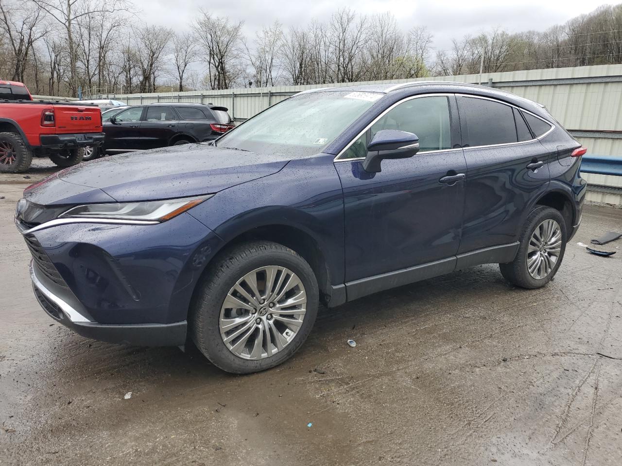 Toyota Venza 2023