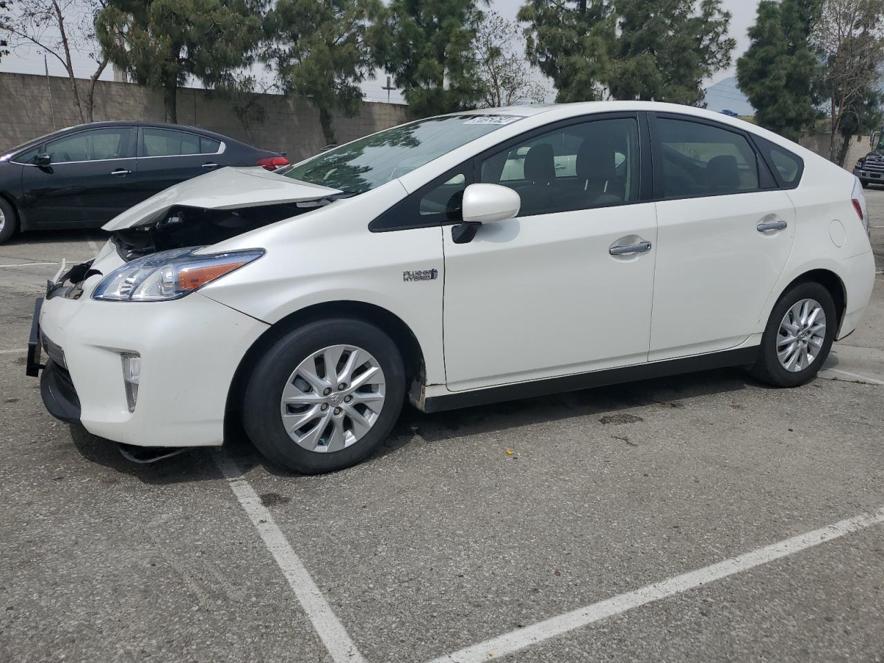 Toyota Prius plug-in 2012