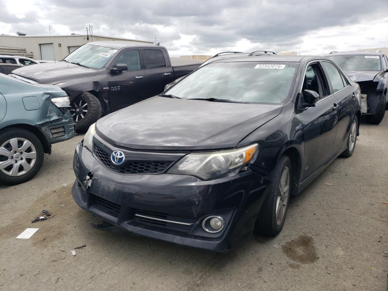 Toyota Camry 2014