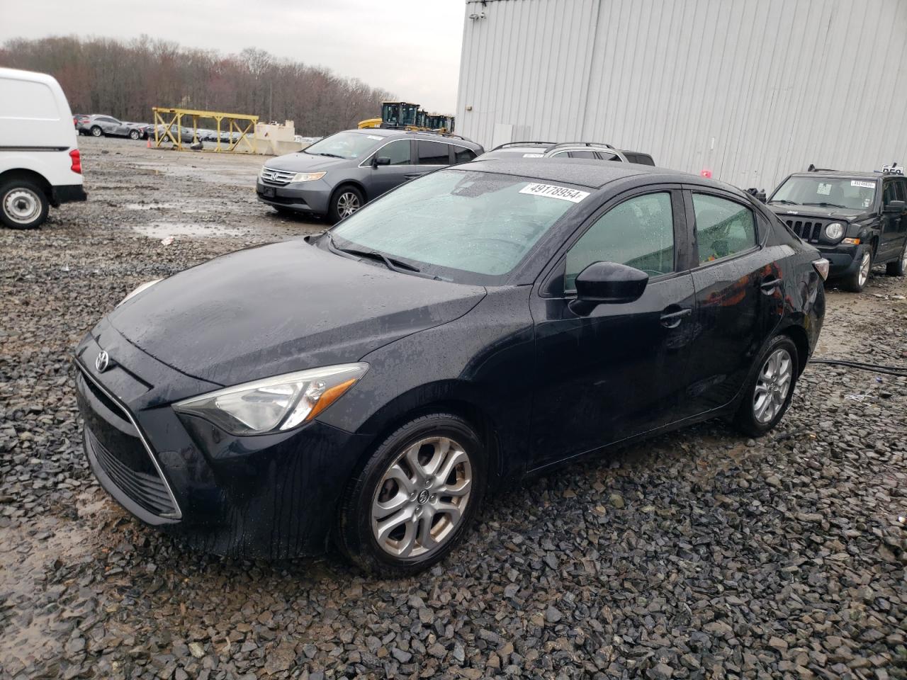 TOYOTA YARIS 2017