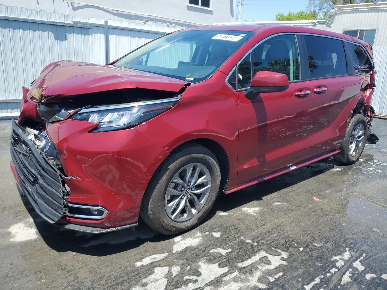 Toyota Sienna 2022