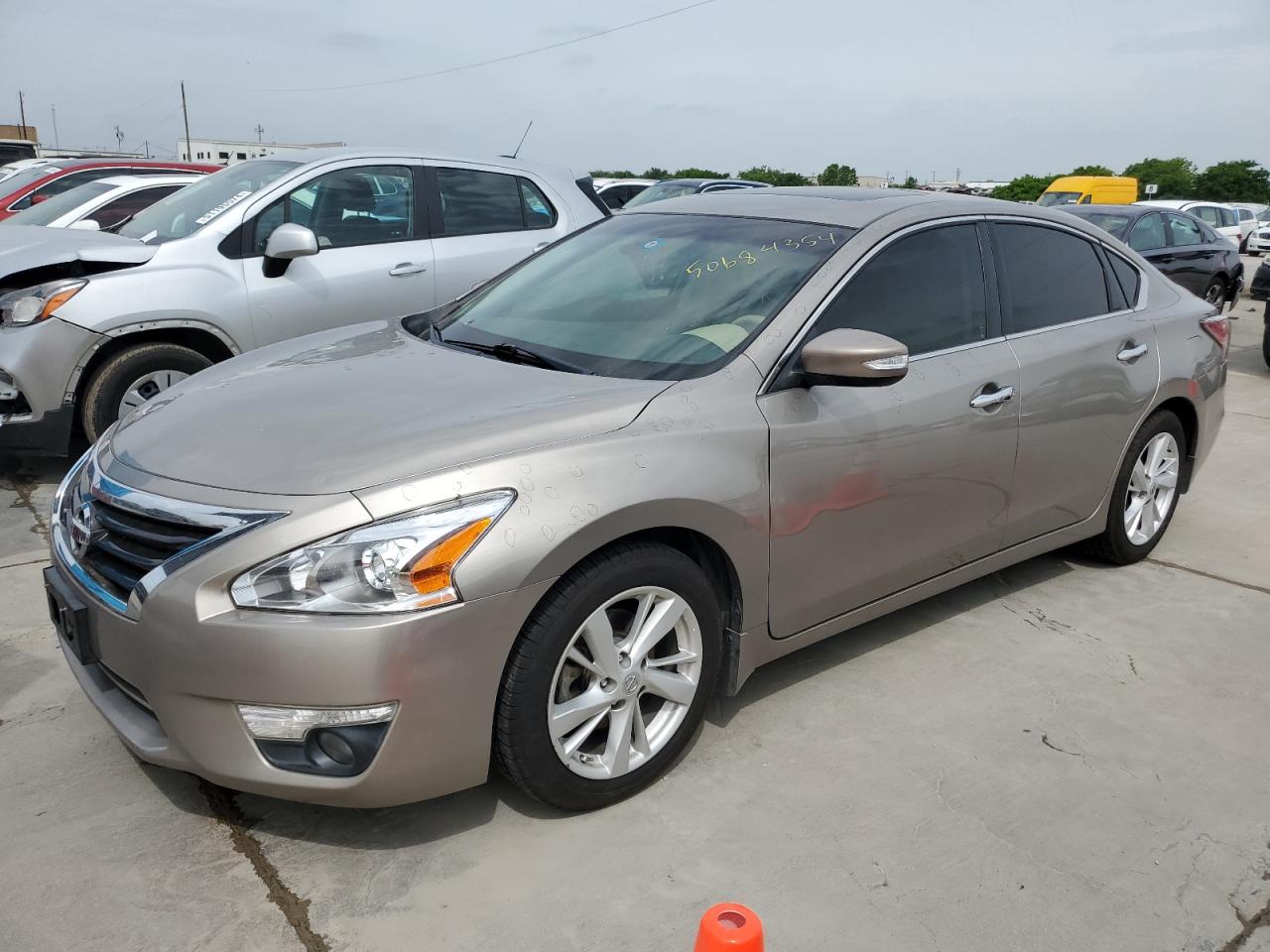 NISSAN ALTIMA 2015