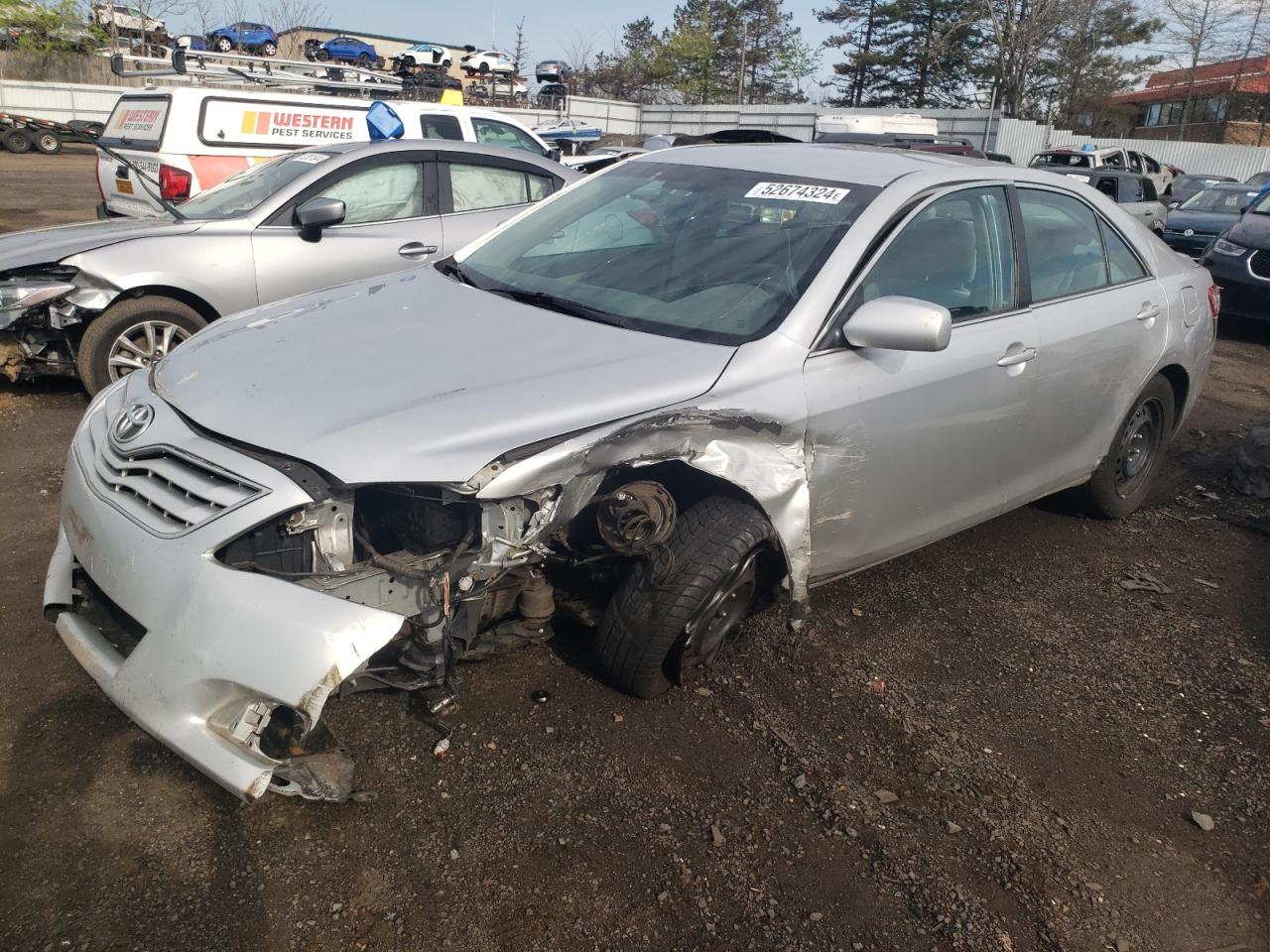 TOYOTA CAMRY 2011