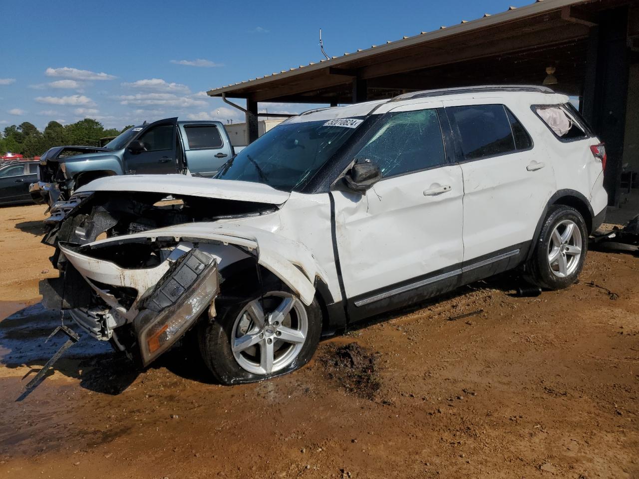 FORD EXPLORER 2018