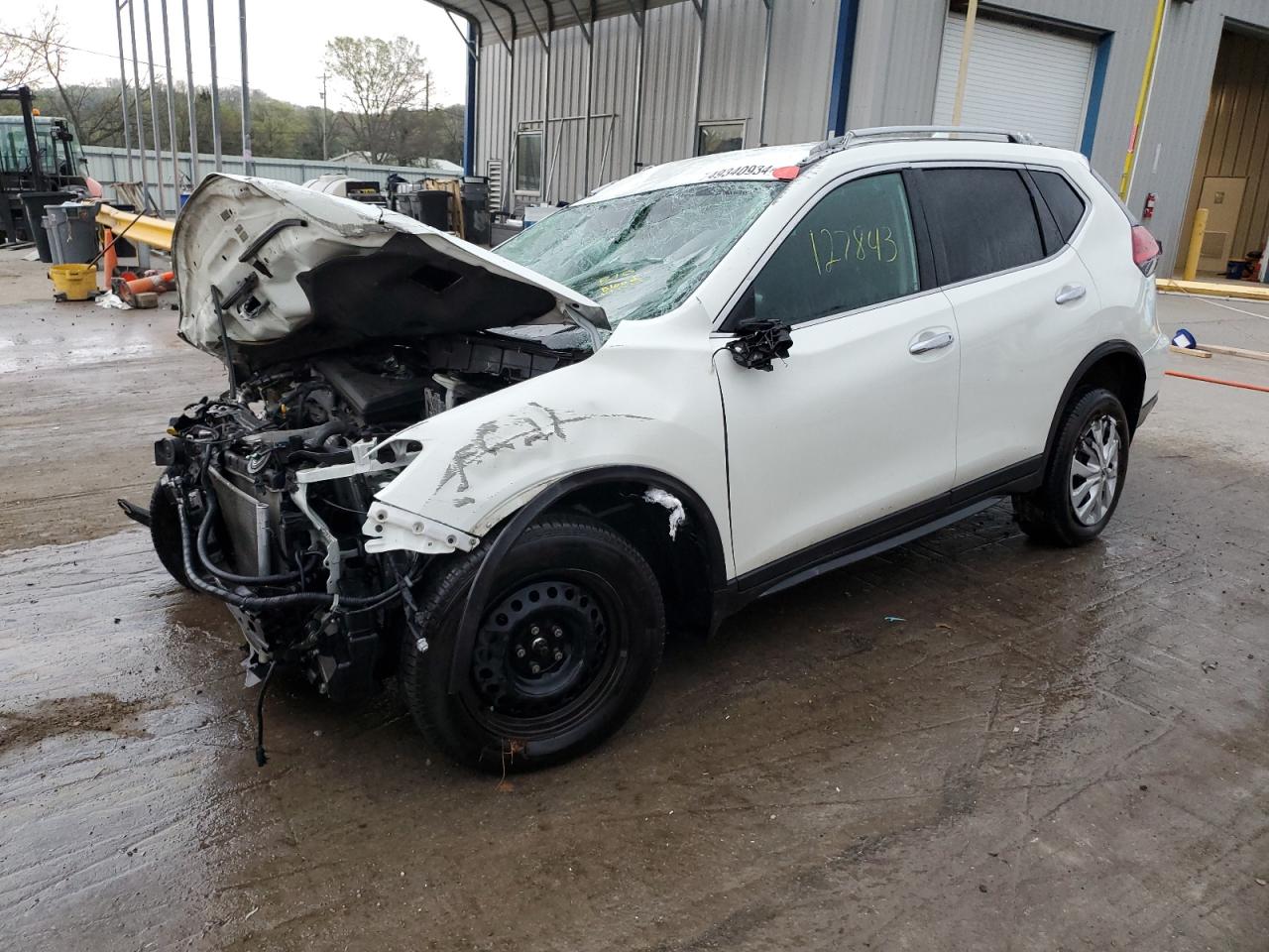 NISSAN ROGUE 2017