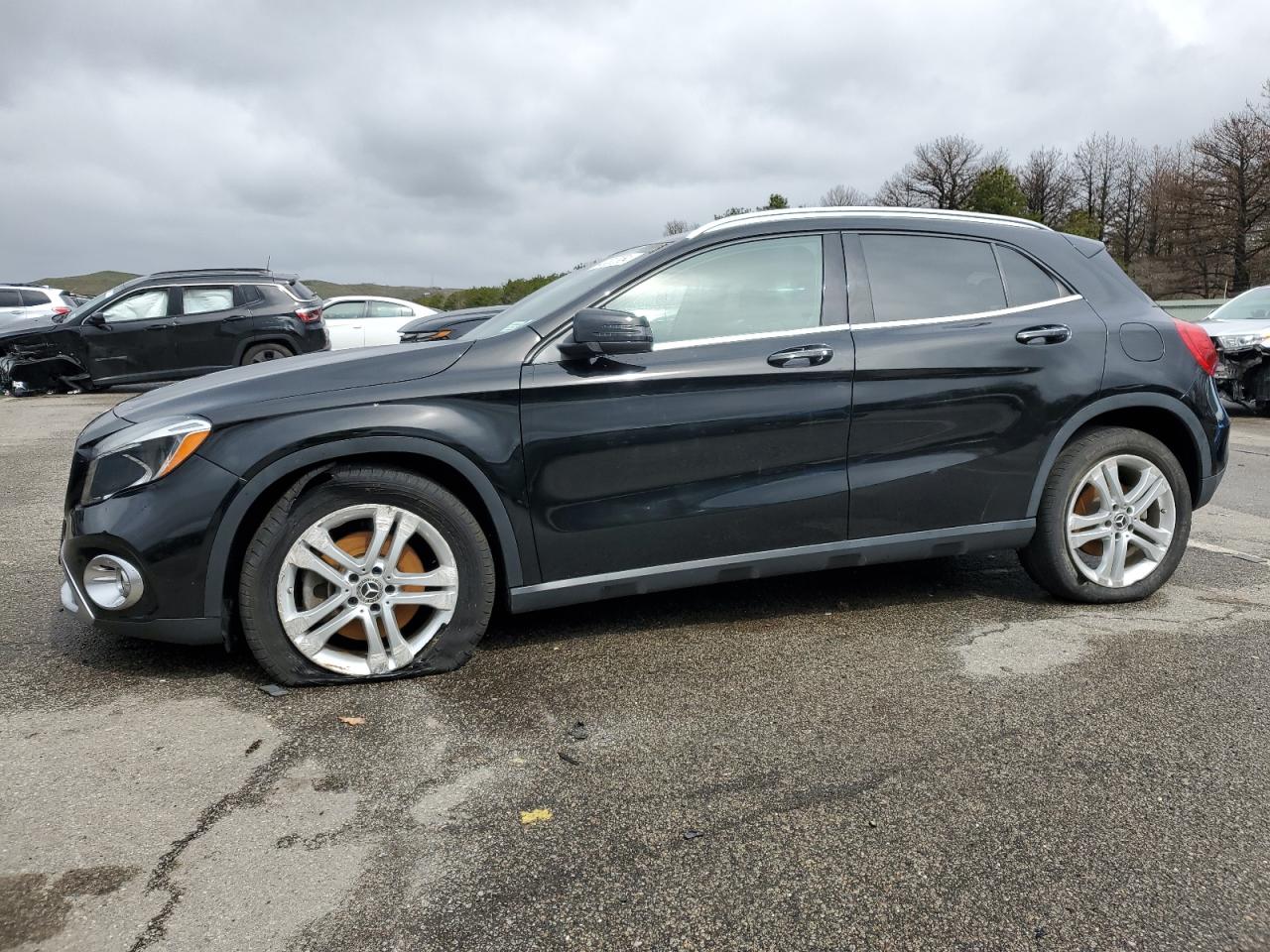 MERCEDES-BENZ GLA-CLASS 2019