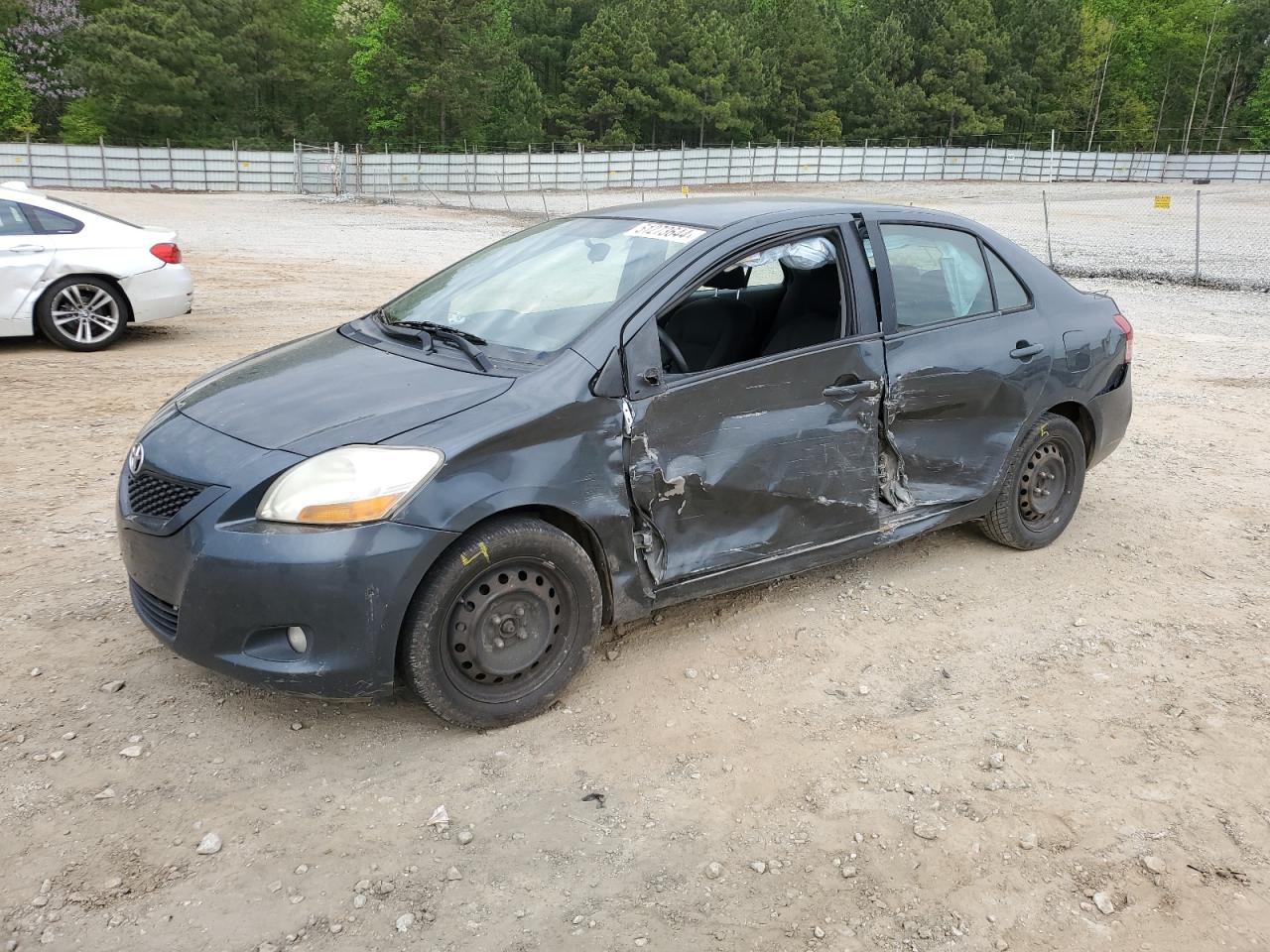 TOYOTA YARIS 2009