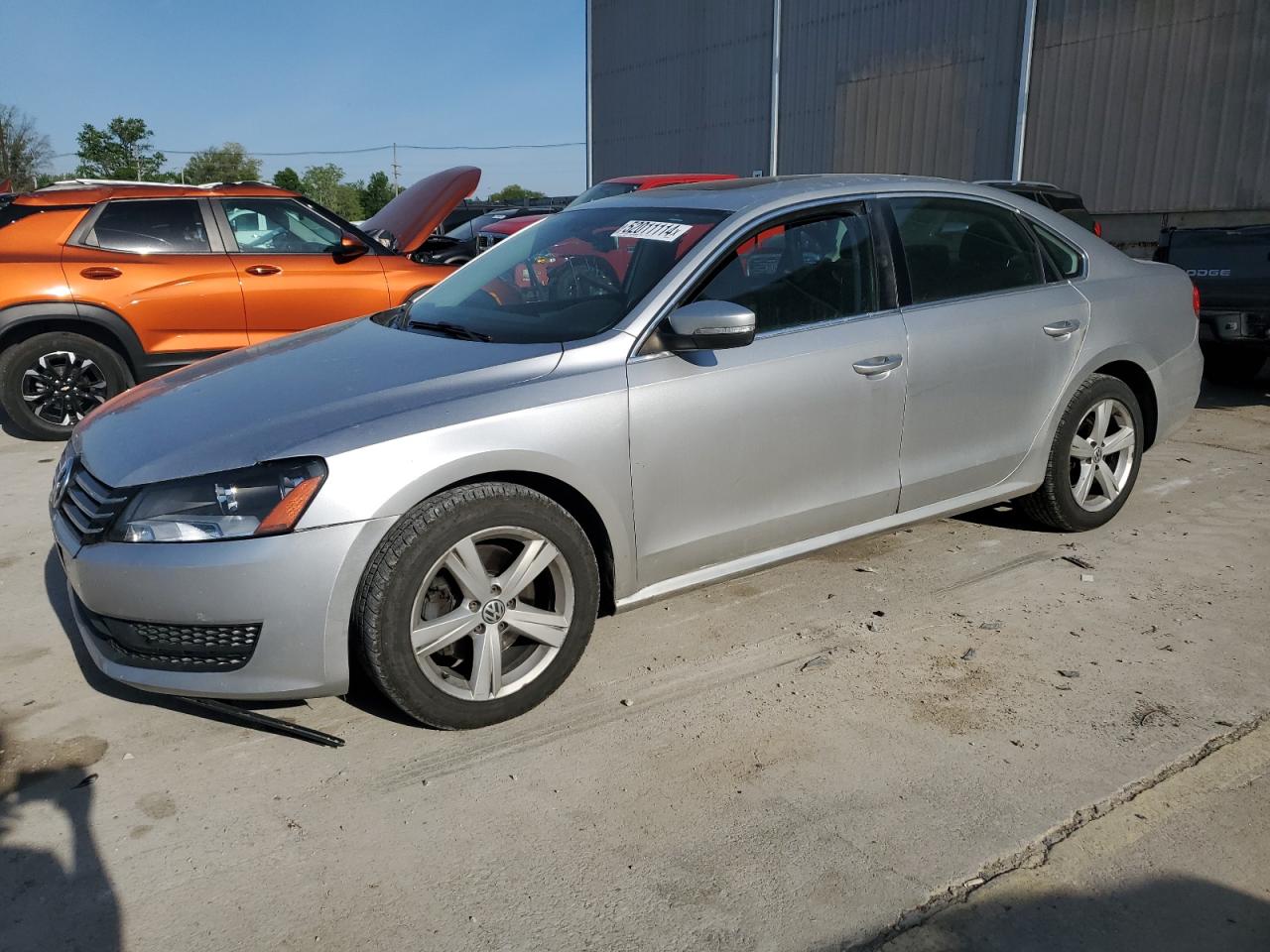 VOLKSWAGEN PASSAT 2013