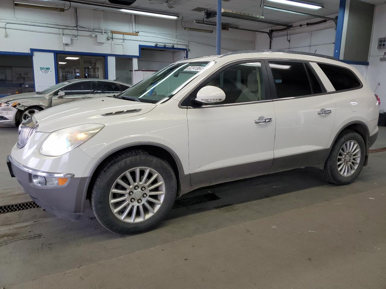 Buick Enclave 2011