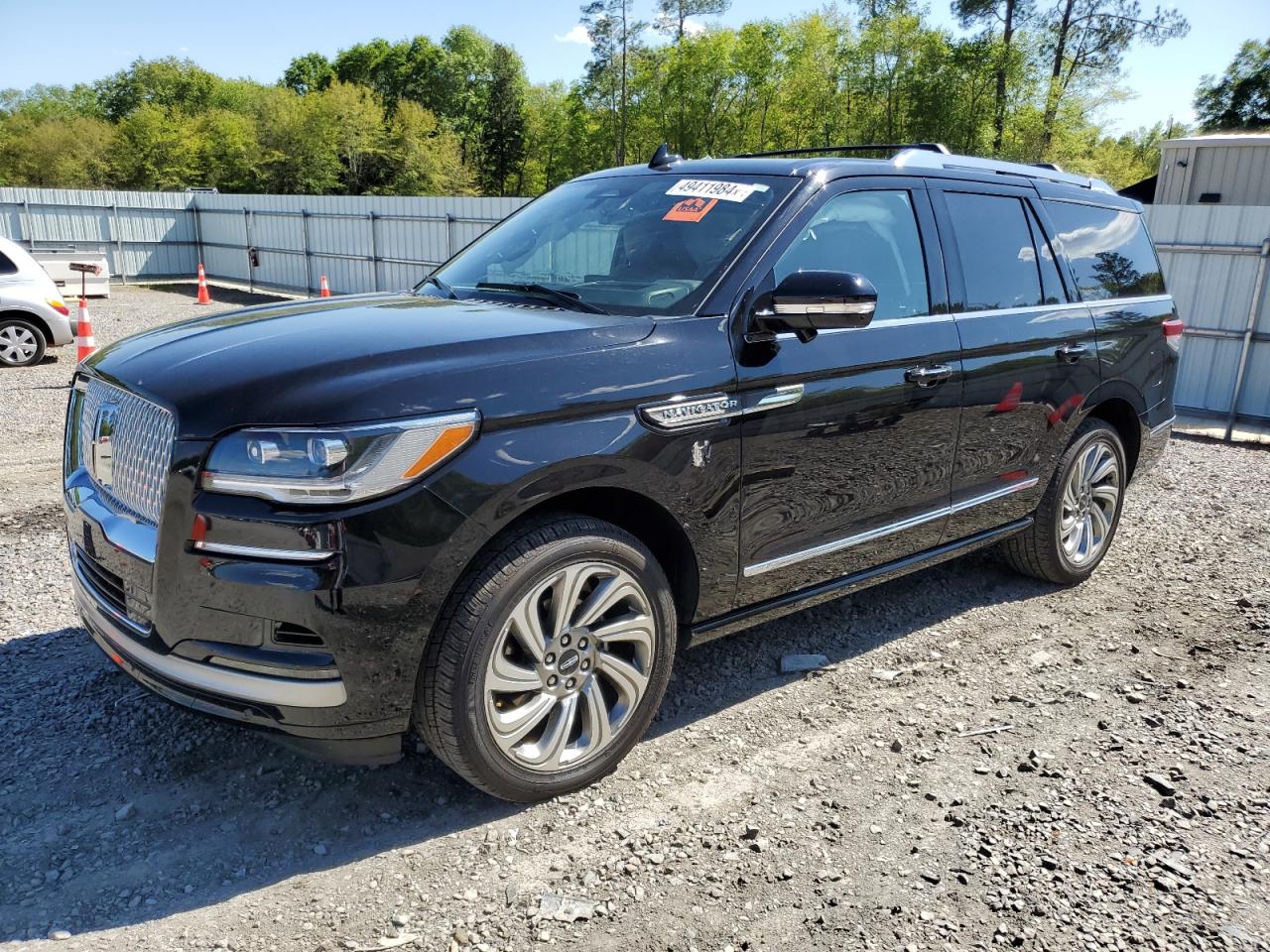LINCOLN NAVIGATOR 2023