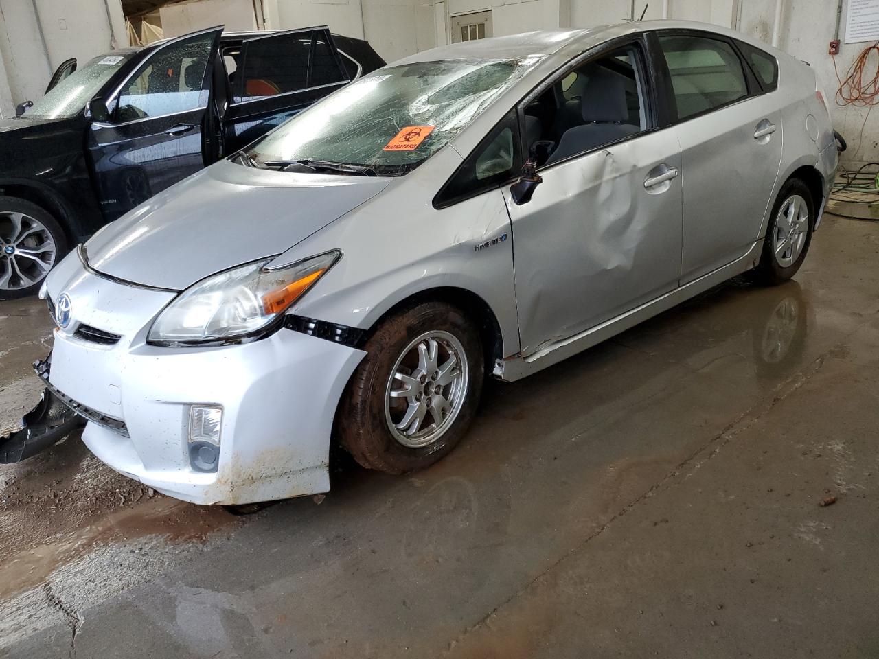 TOYOTA PRIUS 2010