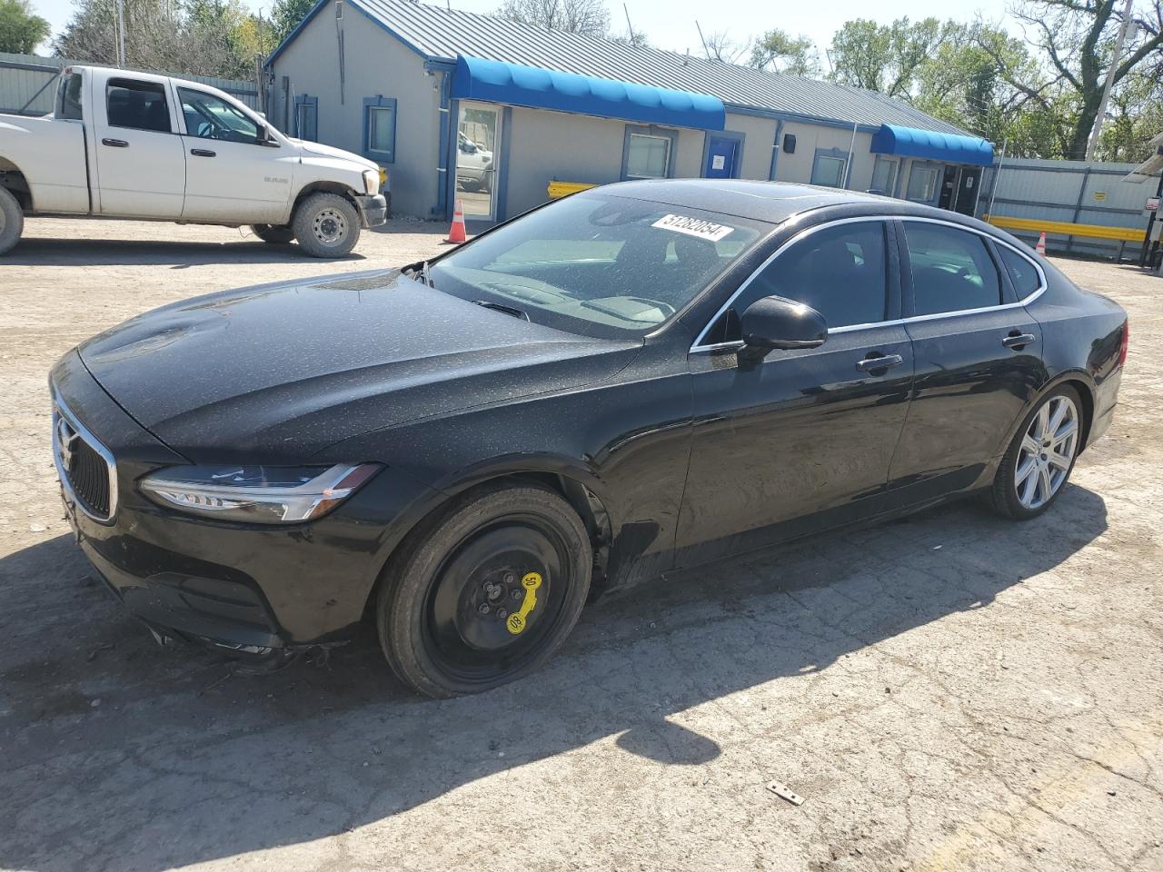 VOLVO S90 2017