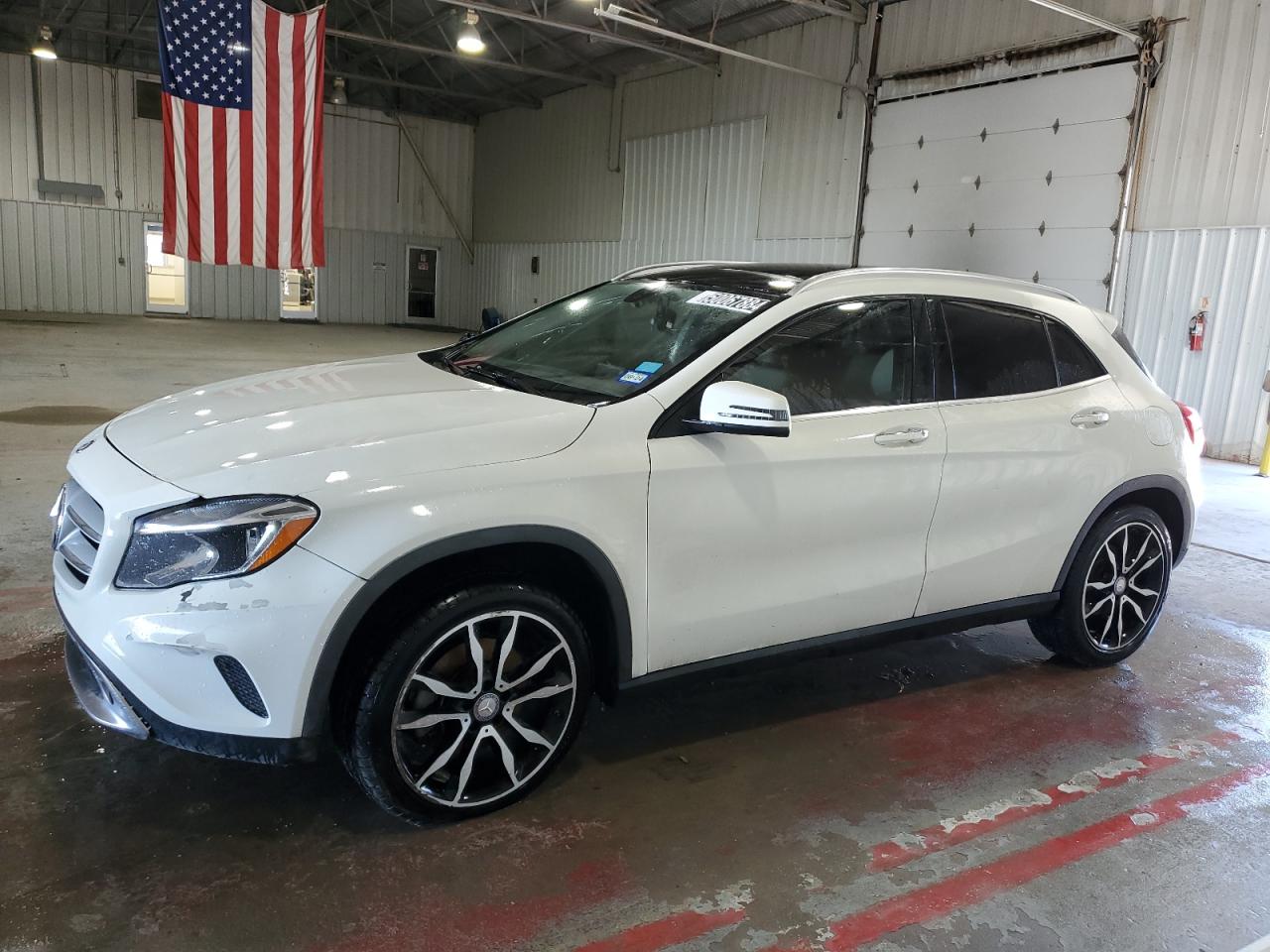 Mercedes-benz Gla-class 2015