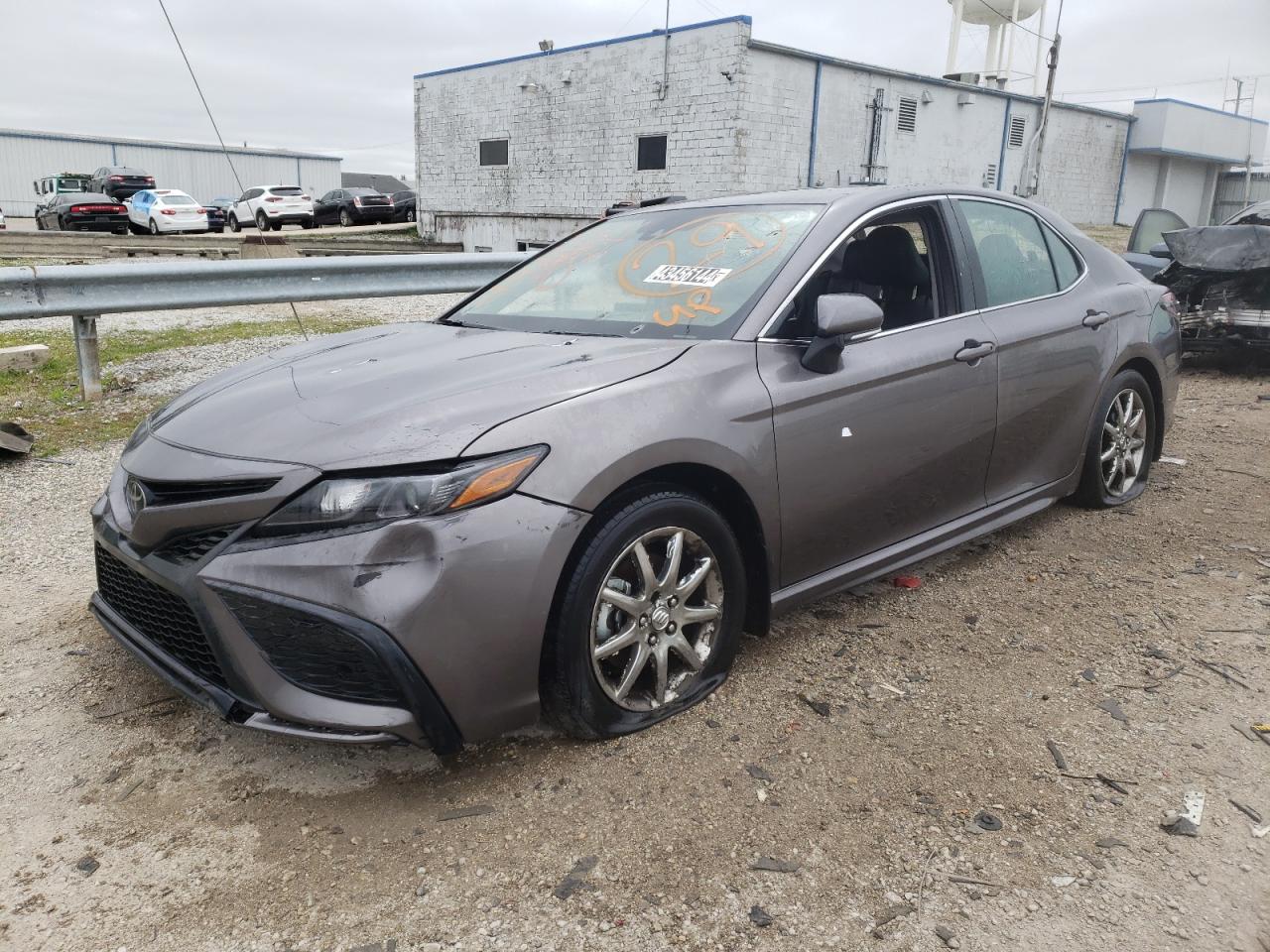 Toyota Camry 2024