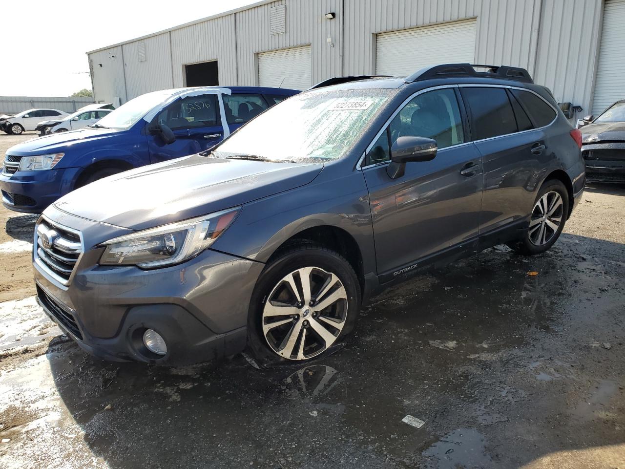 Subaru Outback 2018