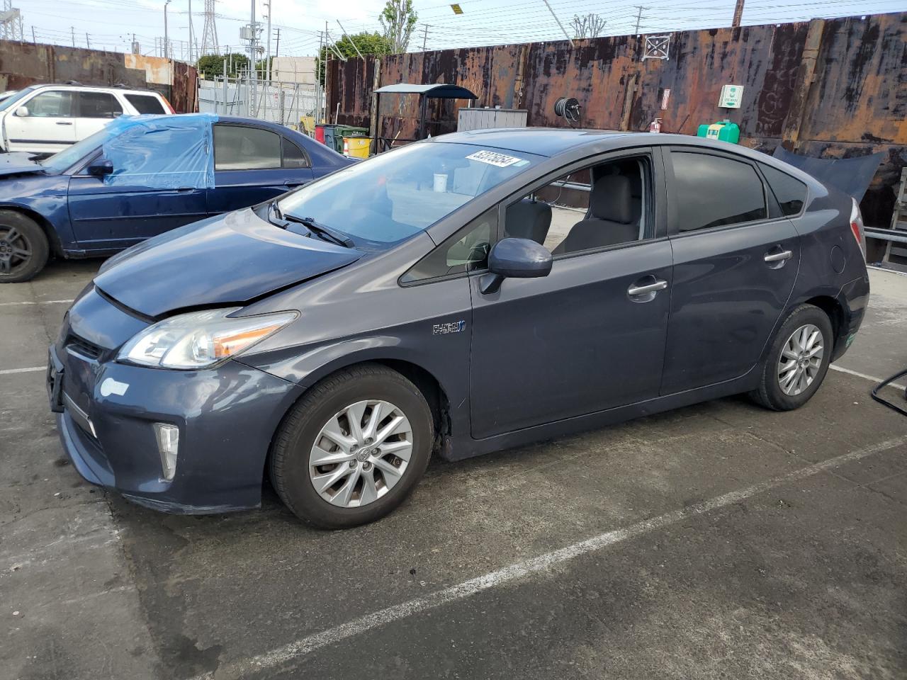 Toyota Prius plug-in 2014